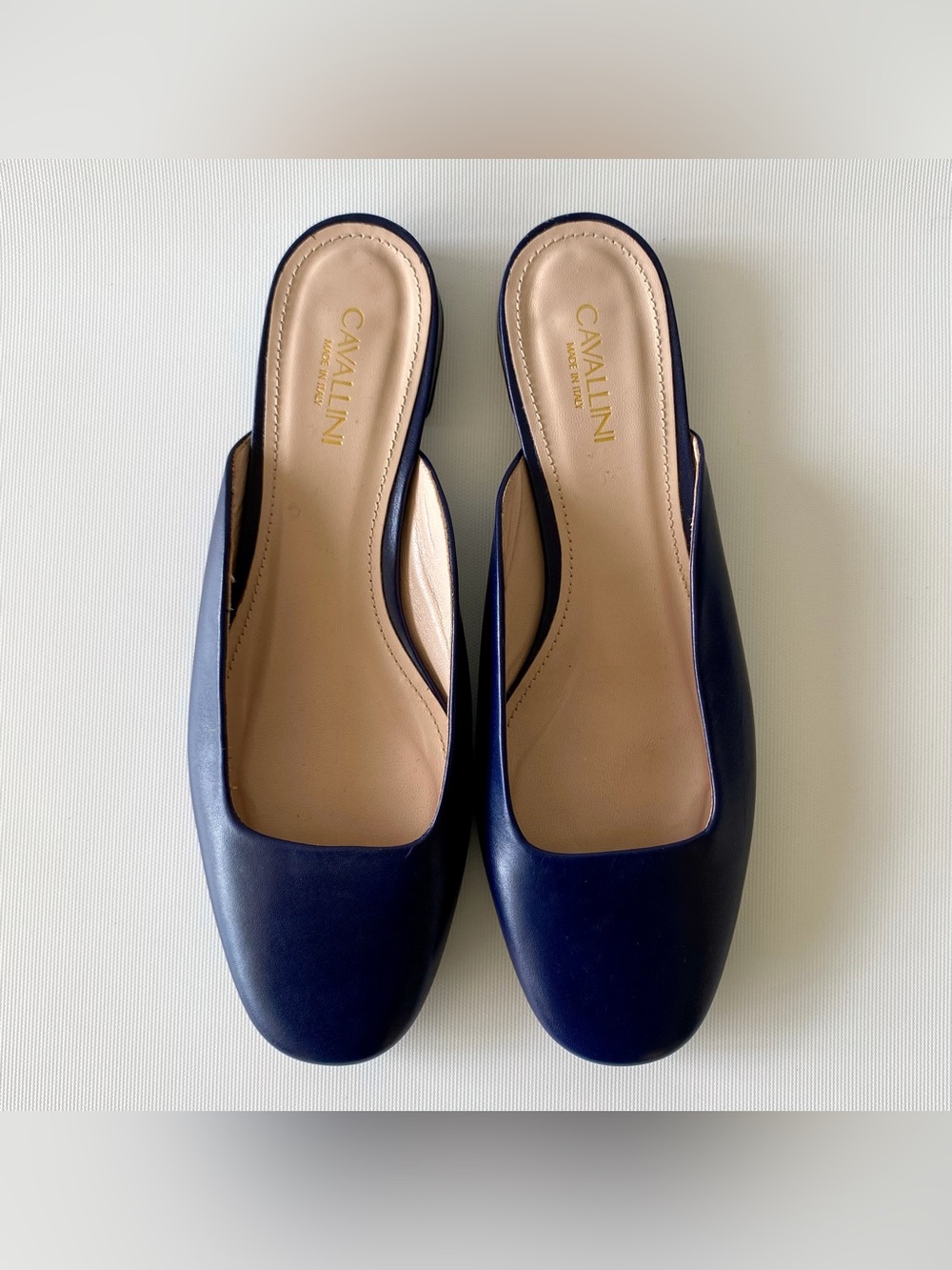 Cavallini blue leather slip-on mule shoes. 💙 - Picture 5 of 7